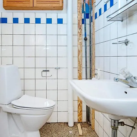 10 Person In Ulfborg-by Traum