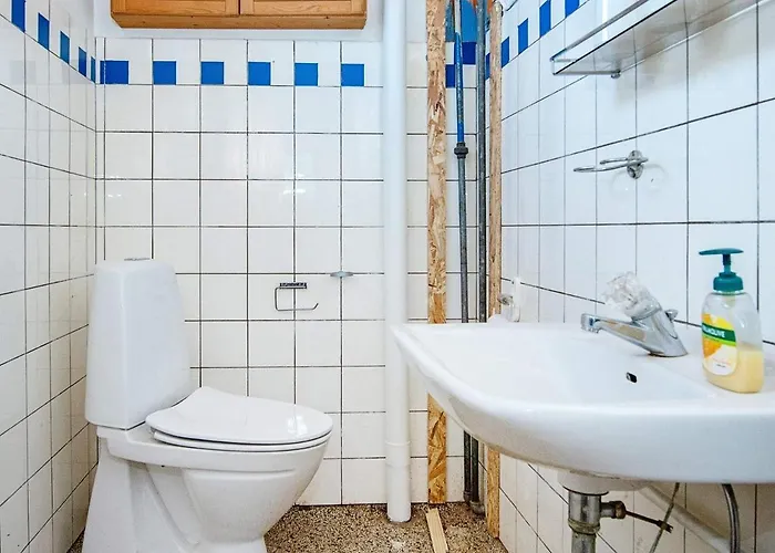 10 Person In Ulfborg-by Traum